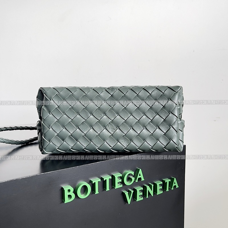 보테가베네타안디아모스몰 20260221-162448-003루.jpg