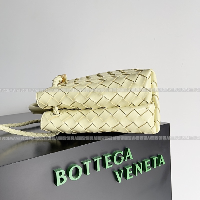 보테가베네타안디아모스몰 20260221-162634-002루.jpg