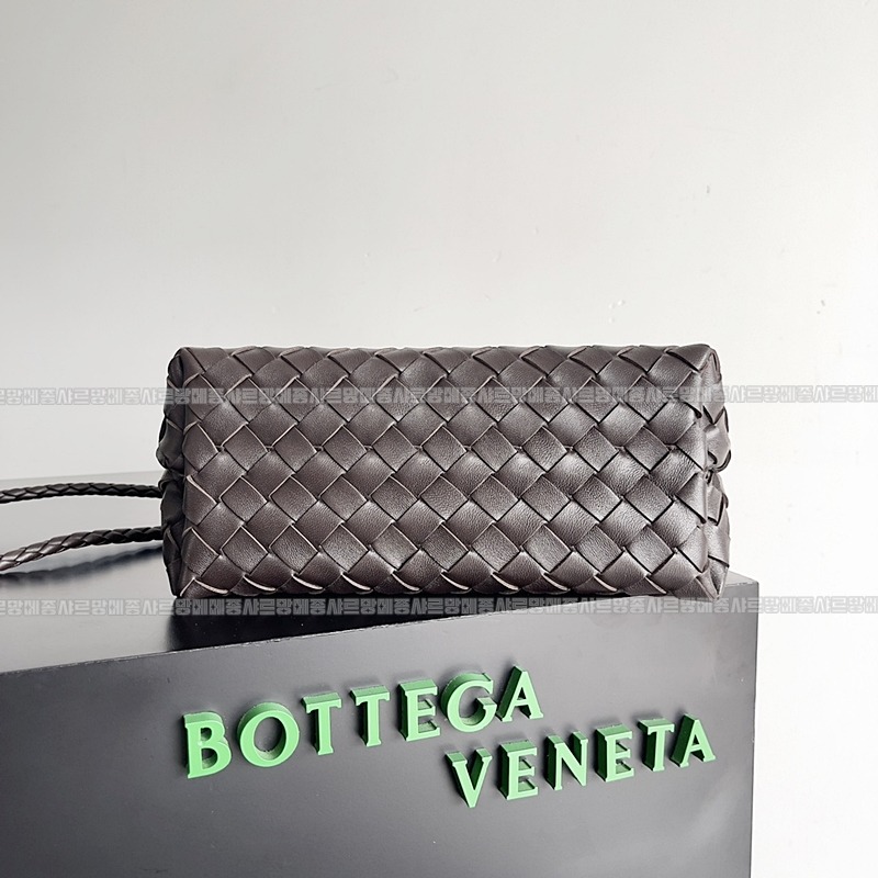 보테가베네타안디아모스몰 20260221-163829-003루.jpg