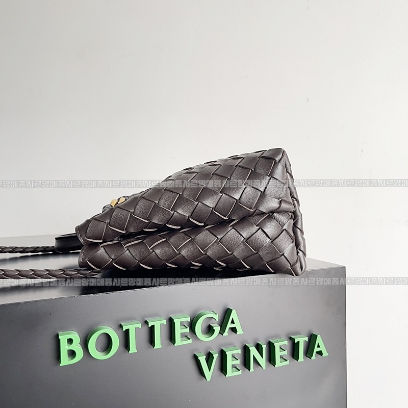 보테가베네타안디아모스몰 20260221-163829-002루.jpg