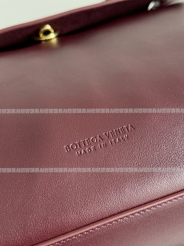 보테가베네타차오차오라지 20260221-164452-005루.jpg