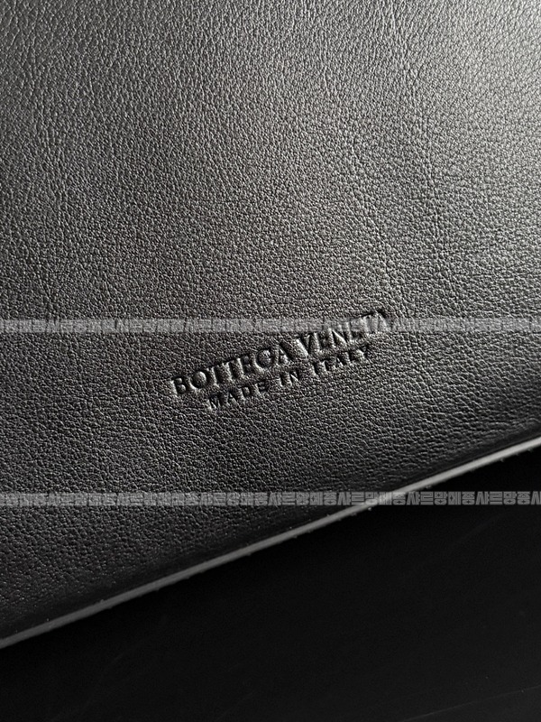 보테가베네타차오차오라지 20260221-164739-005루.jpg