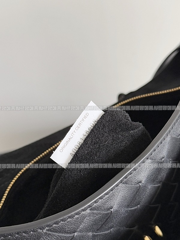 보테가베네타차오차오라지 20260221-164739-008루.jpg