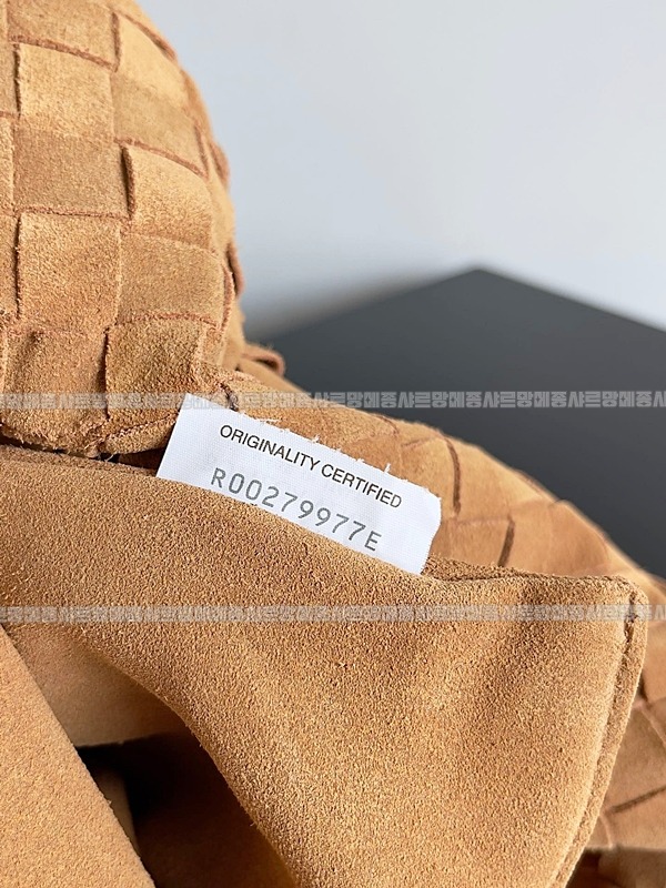 보테가베네타라지홉 20260221-172945-008루.jpg