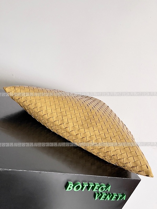 보테가베네타라지홉 20260221-173521-009루.jpg