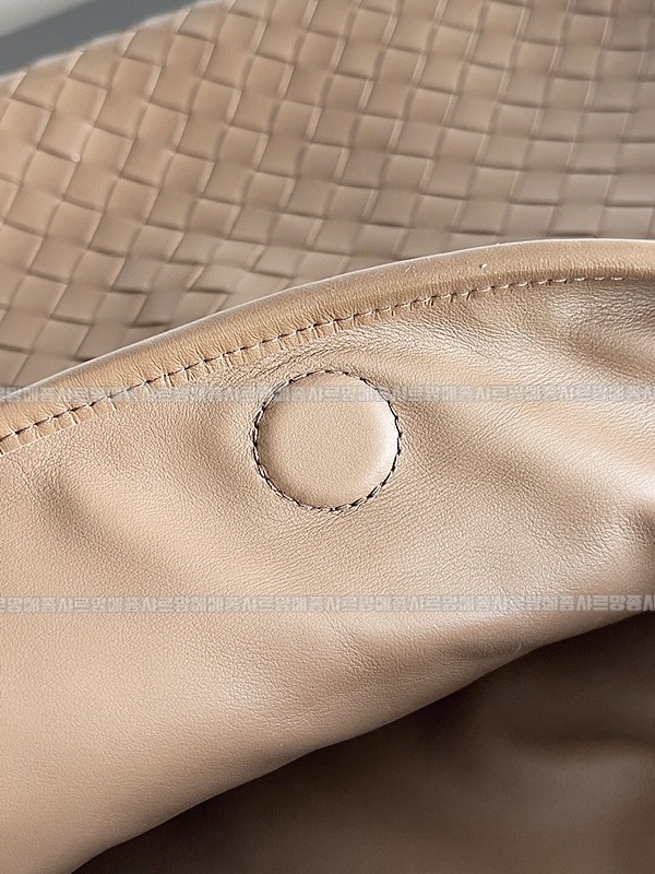 보테가베네타라지홉 20260221-174230-004루.jpg