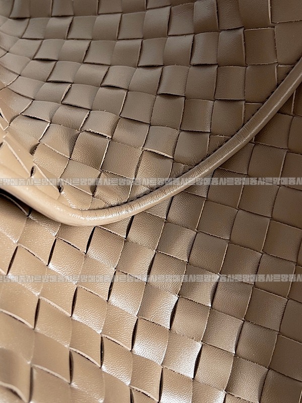 보테가베네타라지홉 20260221-174230-005루.jpg