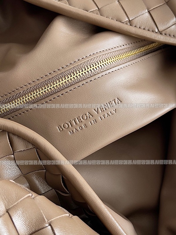 보테가베네타라지홉 20260221-174230-007루.jpg