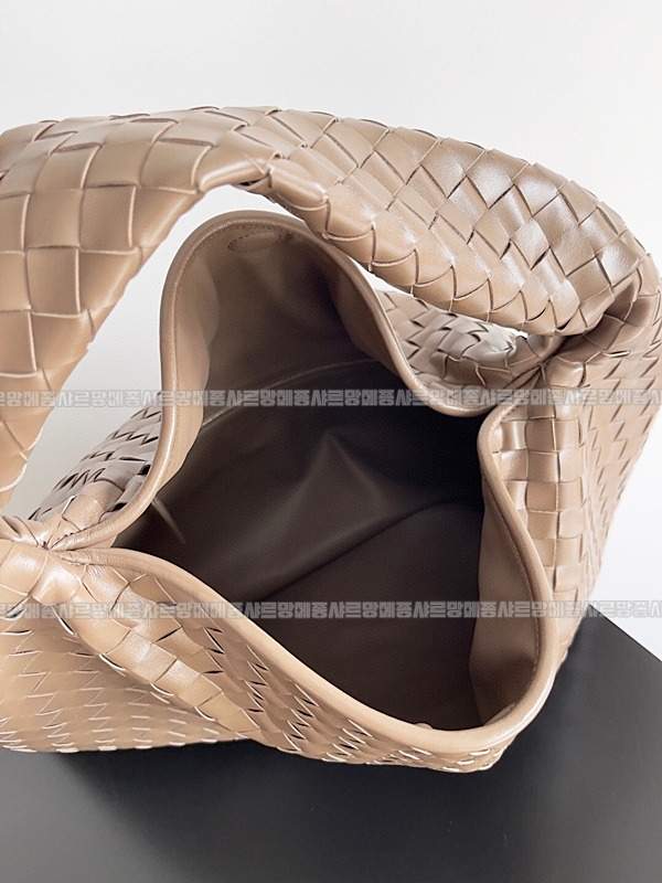 보테가베네타라지홉 20260221-174231-009루.jpg