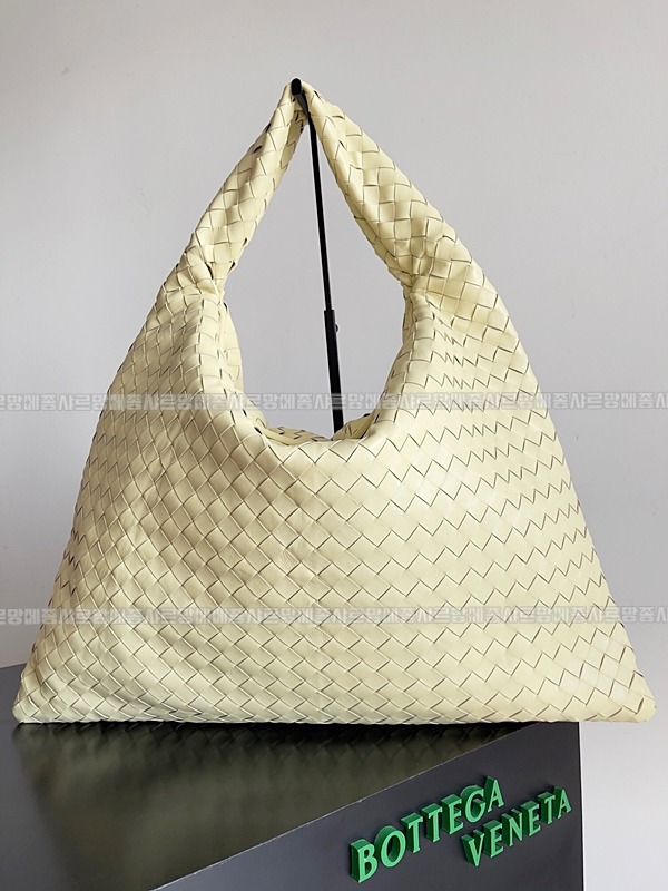 보테가베네타라지홉 20260221-174645-001루.jpg