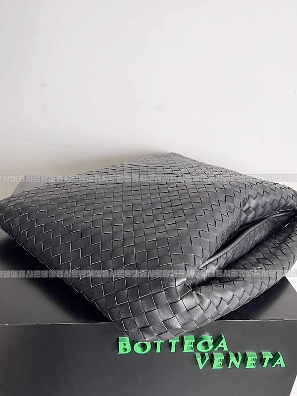 보테가베네타라지홉 20260221-174853-004루.jpg