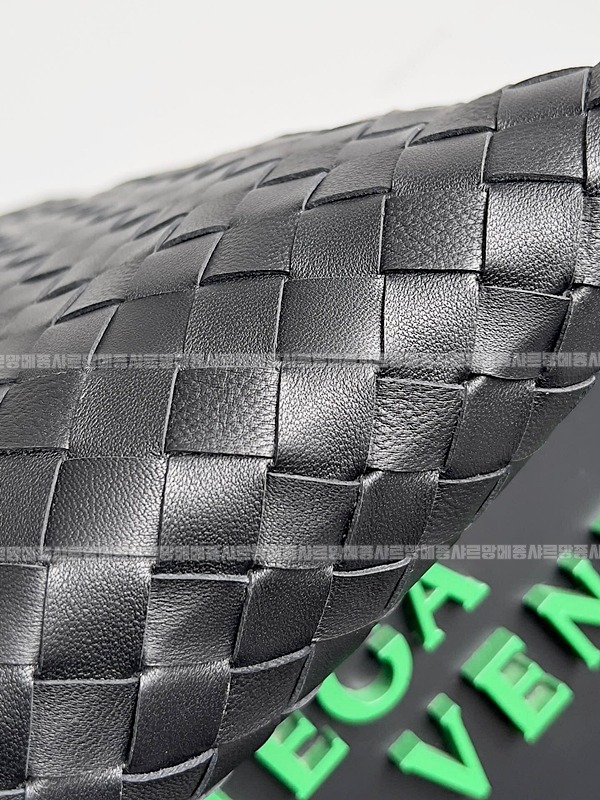 보테가베네타라지홉 20260221-174853-006루.jpg