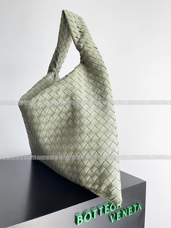 보테가베네타라지홉 20260221-175318-003루.jpg