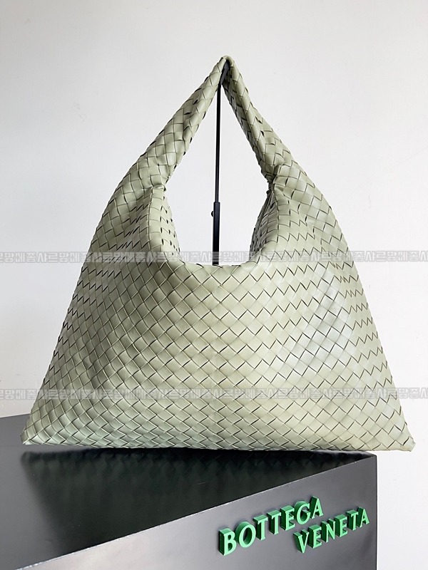 보테가베네타라지홉 20260221-175318-001루.jpg