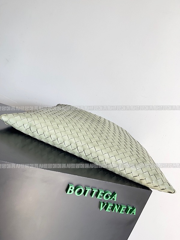 보테가베네타라지홉 20260221-175319-006루.jpg