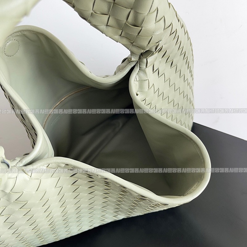 보테가베네타라지홉 20260221-175319-009루.jpg