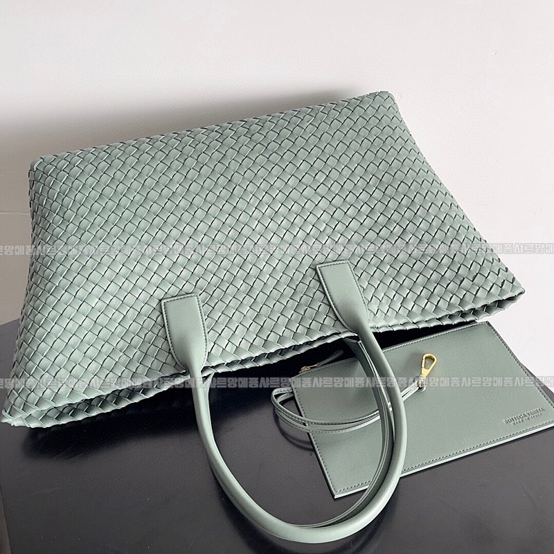 보테가베네타까바특대 20260221-180939-009루.jpg