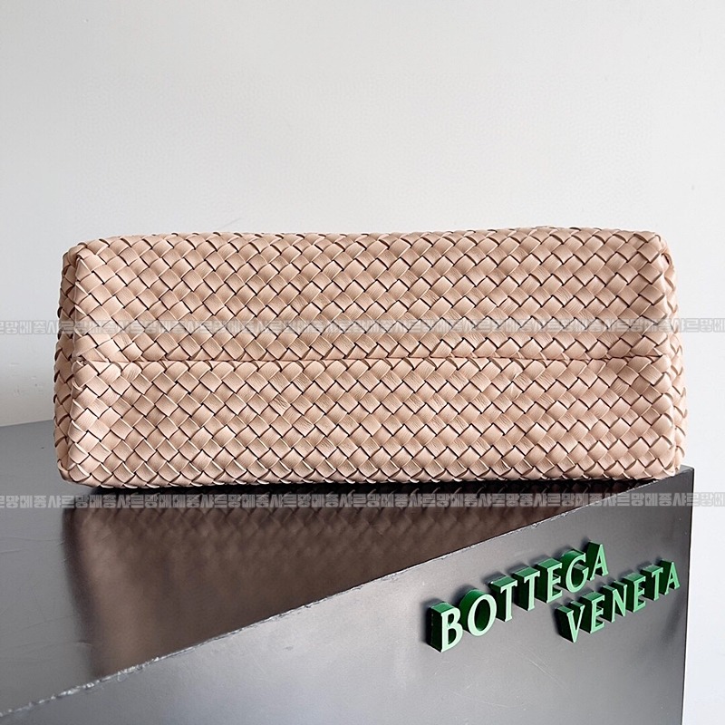 보테가베네타까바특대 20260222-103302-002루.jpg