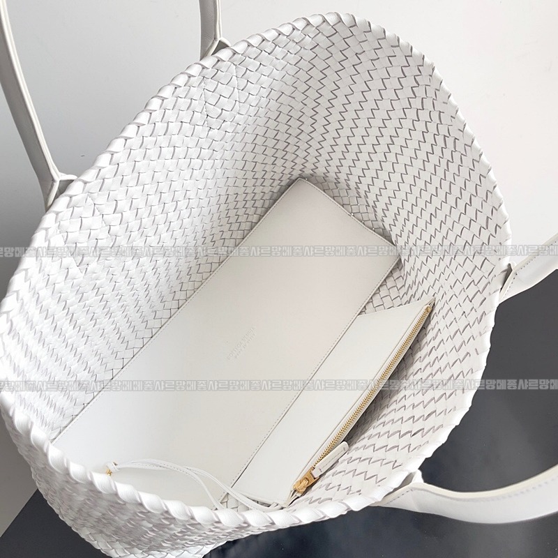 보테가베네타까바특대 20260222-103539-009루.jpg