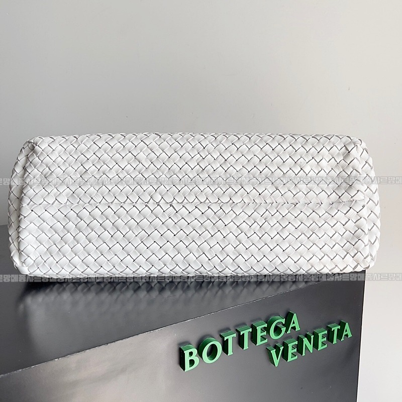 보테가베네타까바특대 20260222-103539-008루.jpg