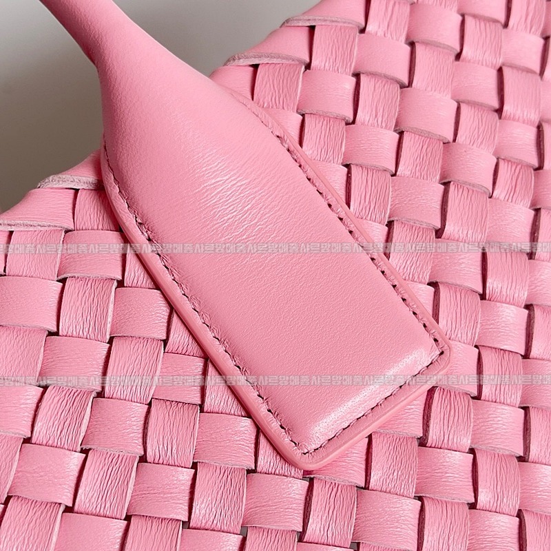 보테가베네타까바특대 20260222-103852-008루.jpg