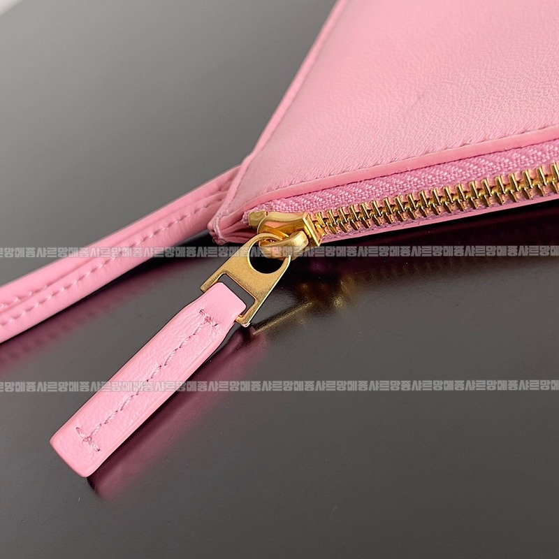 보테가베네타까바특대 20260222-103852-007루.jpg