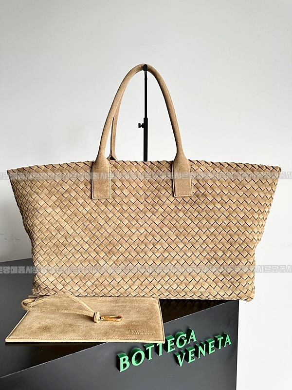 보테가베네타까바특대 20260222-105106-001루.jpg