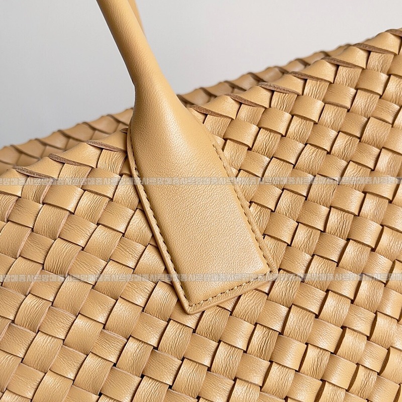 보테가베네타까바특대 20260222-121559-008루.jpg