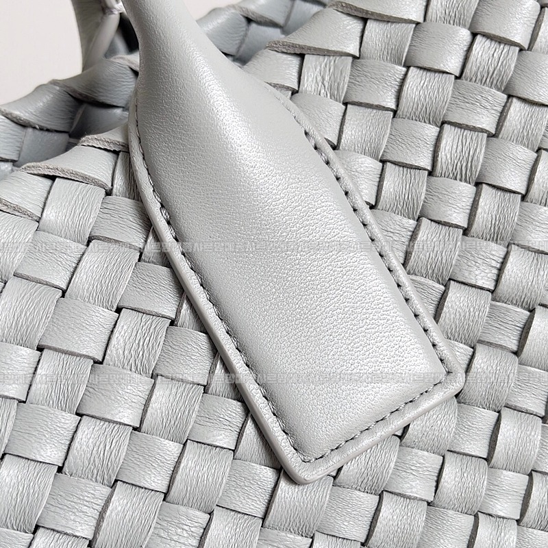 보테가베네타까바특대 20260222-122855-005루.jpg