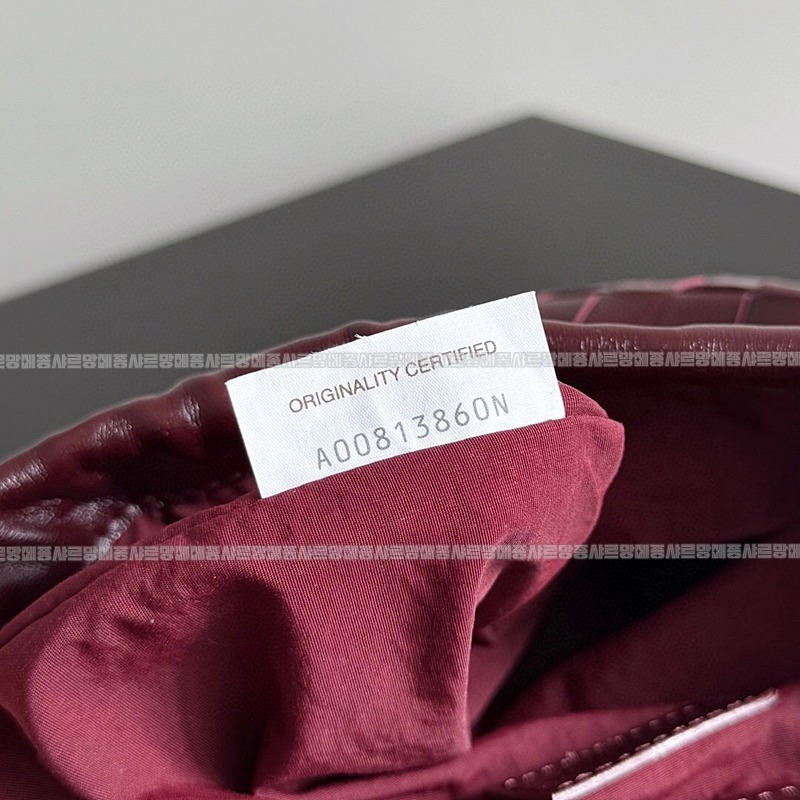 보테가베네타더스트백스몰 20260222-144301-006루.jpg