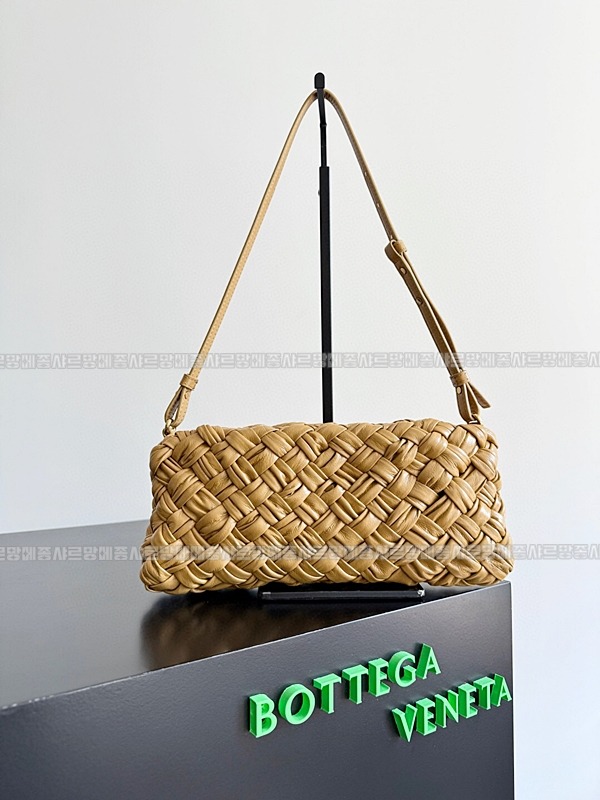 보테가베네타칼리메로차차 20260222-145051-001루.jpg