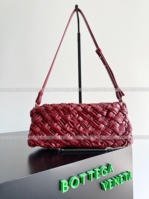 보테가베네타칼리메로차차 20260222-145405-001루.jpg