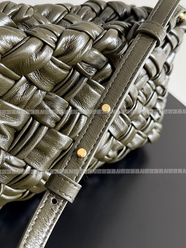 보테가베네타칼리메로차차 20260222-145543-005루.jpg