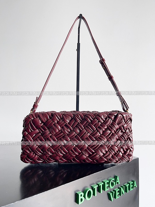 보테가베네타칼리메로차차 20260222-145720-001루.jpg