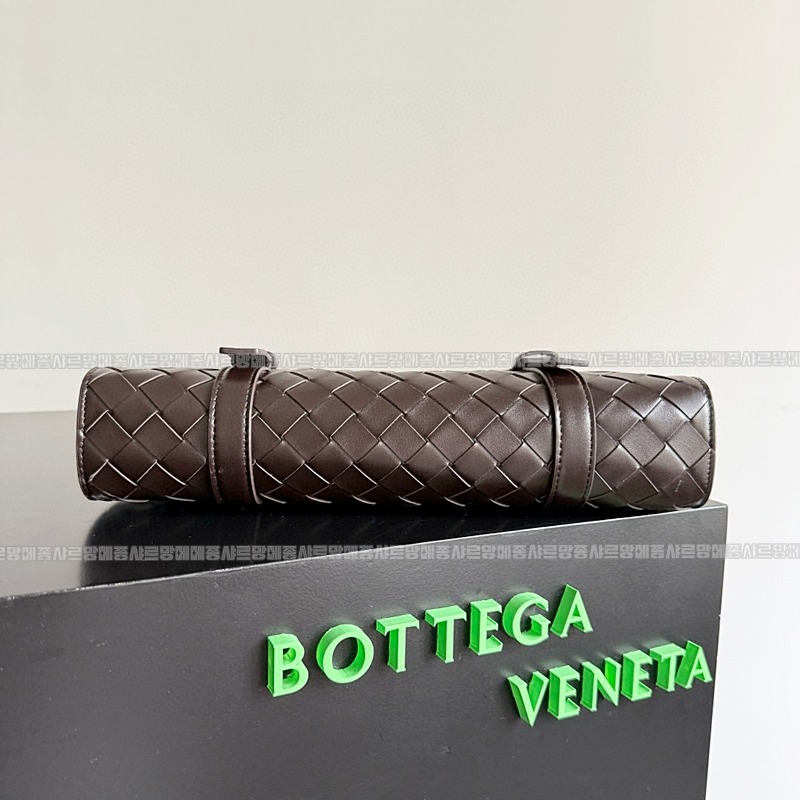 보테가베네타피콜로포트폴리오크로스백 20260222-162311-004루.jpg