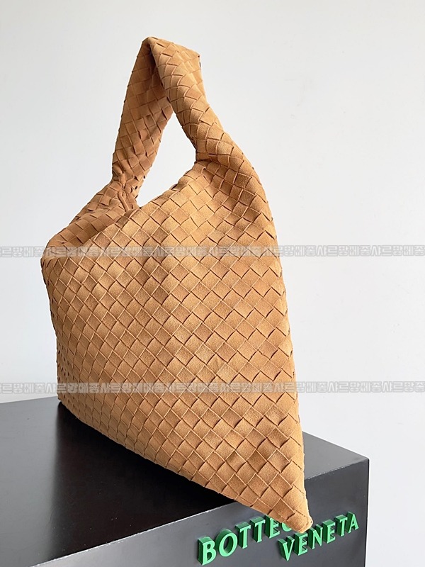 보테가베네타피콜로포트폴리오크로스백 20260222-162824-003루.jpg