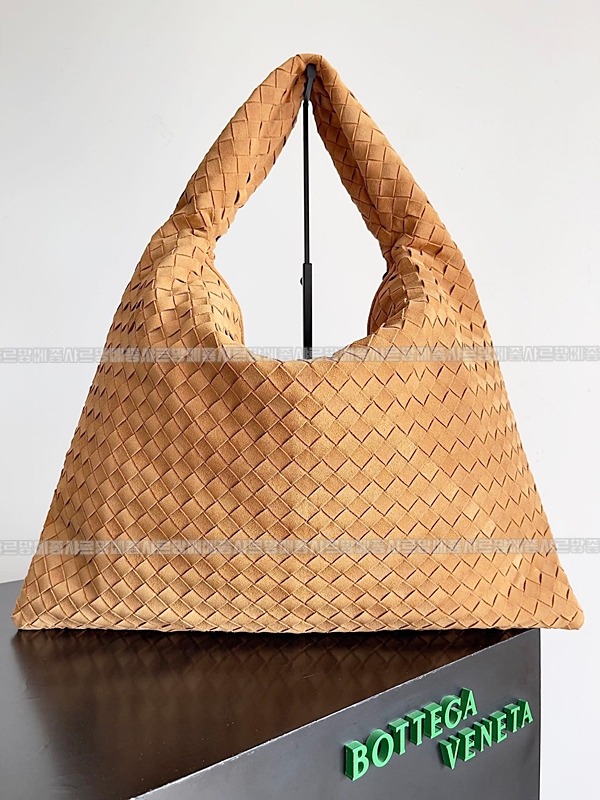 보테가베네타피콜로포트폴리오크로스백 20260222-162823-001루.jpg