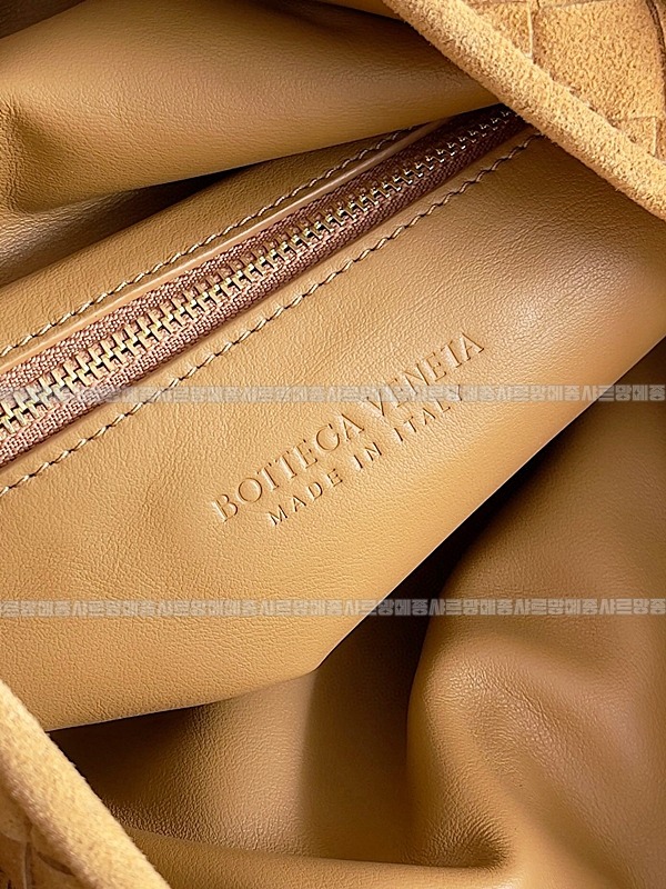 보테가베네타미디움홉 20260222-163727-009루.jpg