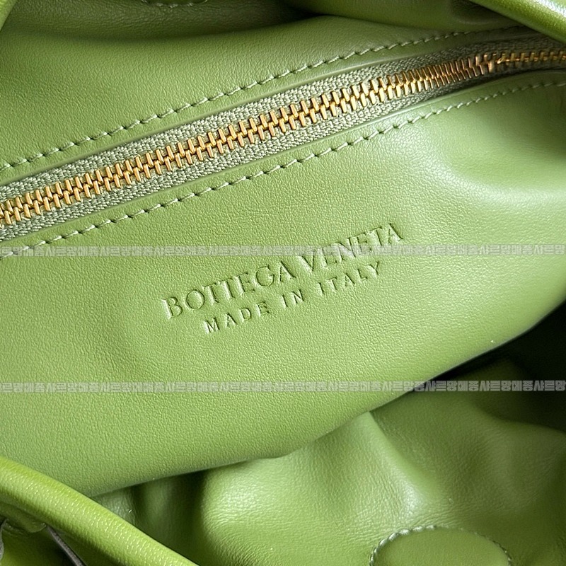 보테가베네타미디움홉 20260222-164237-007루.jpg