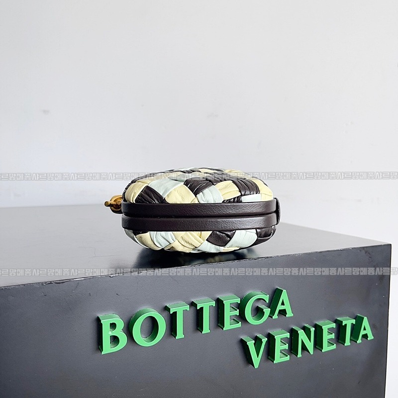 보테가베네타놋백20260223-101555-004루.jpg