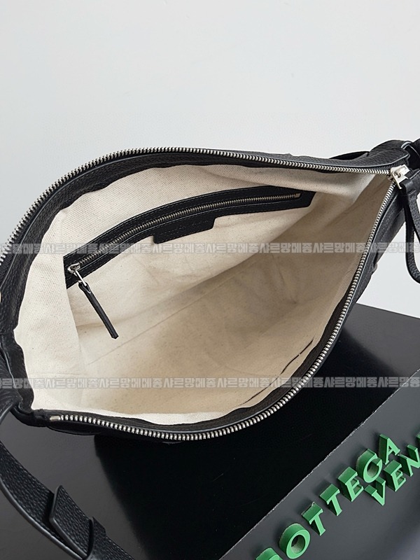 보테가베네타디아고호보백 20260223-134501-009루.jpg