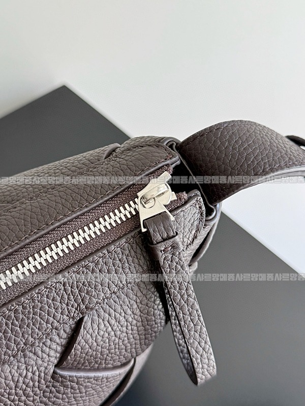 보테가베네타디아고호보백 20260223-134642-005루.jpg