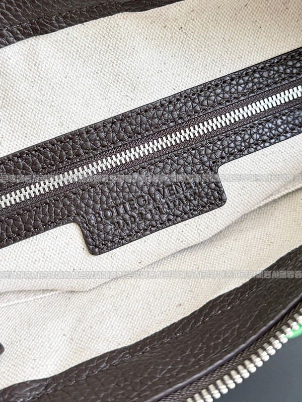 보테가베네타디아고호보백 20260223-134643-007루.jpg