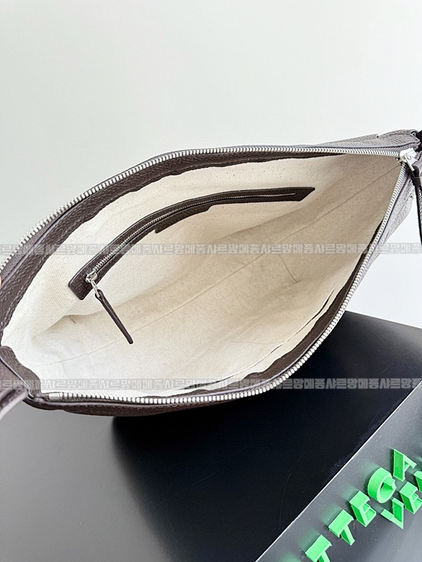 보테가베네타디아고호보백 20260223-134643-009루.jpg