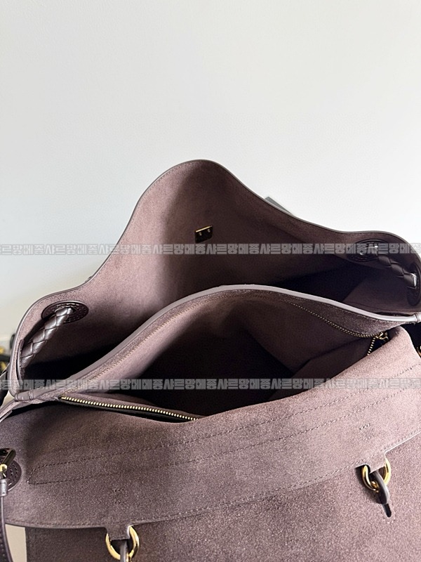 보테가베네타차오차오라지 20260223-150654-009루.jpg