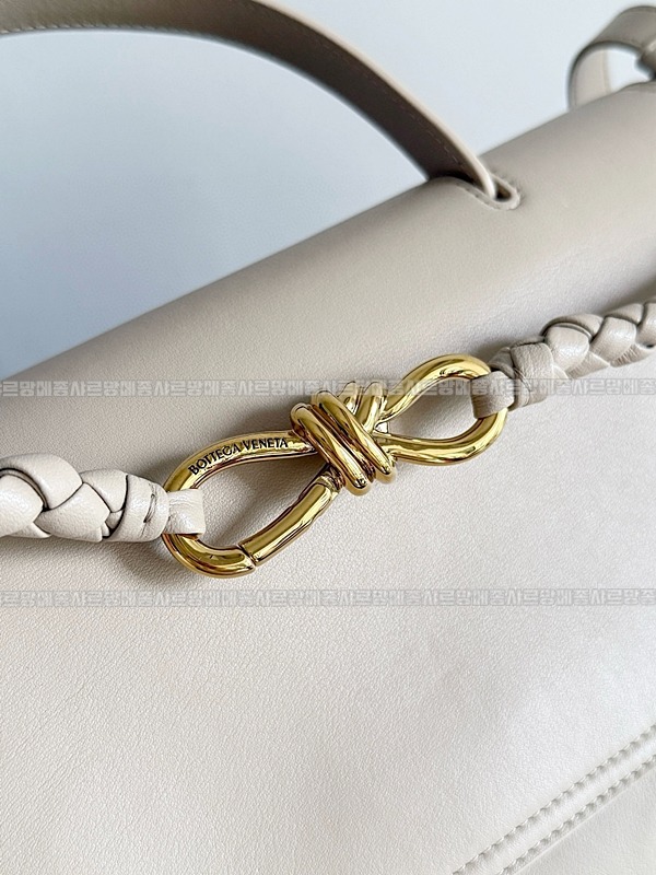 보테가베네타차오차오라지 20260223-151513-006루.jpg