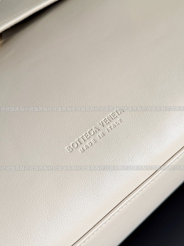 보테가베네타차오차오라지 20260223-151513-005루.jpg