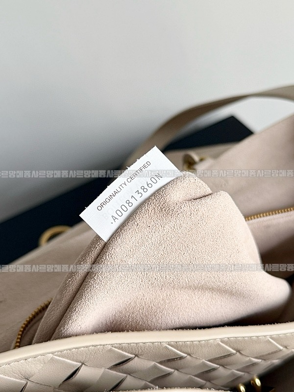 보테가베네타차오차오라지 20260223-151513-008루.jpg