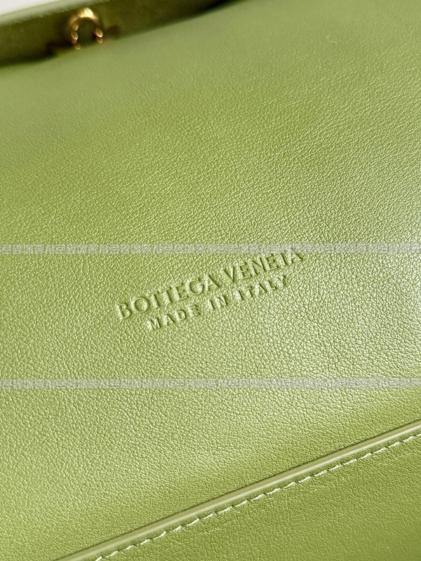 보테가베네타차오차오라지 20260223-152125-005루.jpg