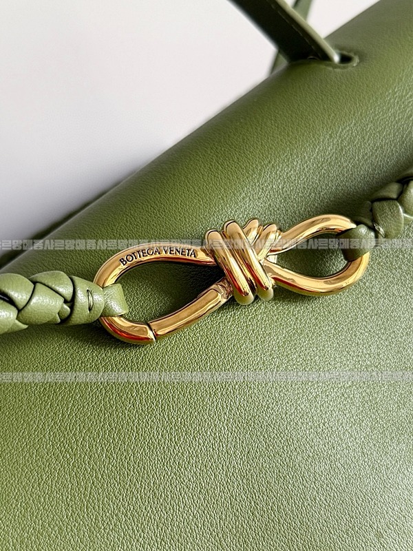 보테가베네타차오차오라지 20260223-152125-006루.jpg